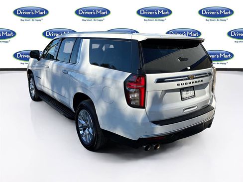 Used 2023 Chevrolet Suburban Premier image 5