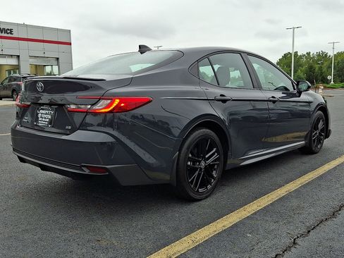 Used 2026 Toyota Camry SE w/ Convenience Package AWD/4WD image 6