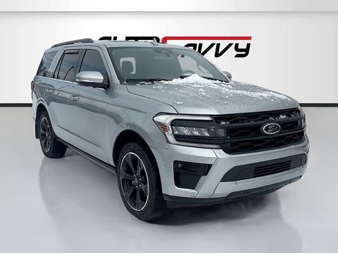 Used 2024 Ford Expedition Limited RWD image 1