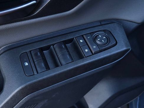 Certified 2026 Toyota RAV4 SE AWD/4WD image 10