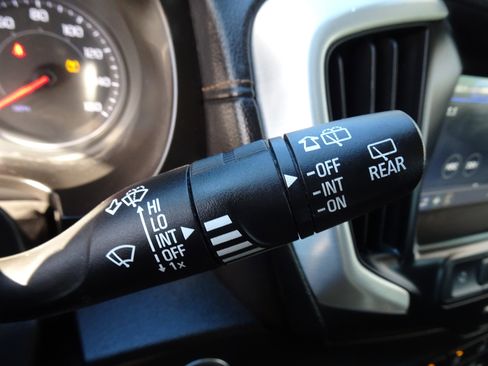 Used 2019 GMC Terrain SLE w/ Black Edition FWD image 25