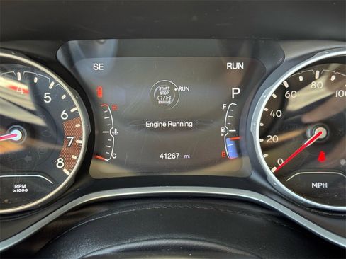 Used 2020 Jeep Compass Latitude w/ Popular Equipment Group image 27