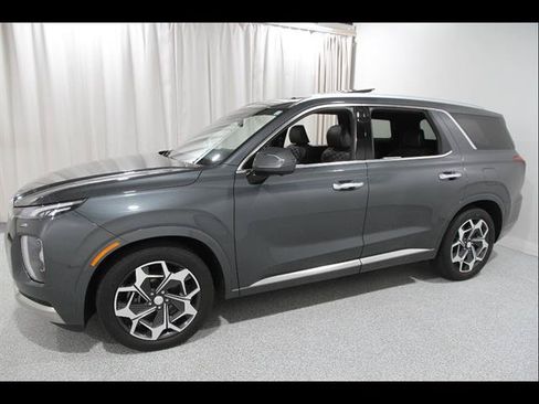Used 2022 Hyundai Palisade Calligraphy w/ Cargo Package AWD/4WD image 3