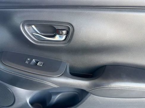 Certified 2024 Honda HR-V EX-L image 22