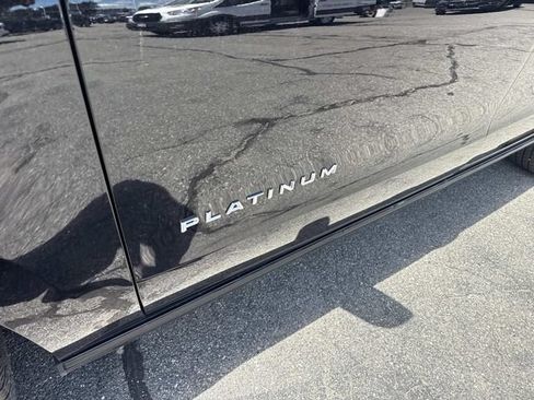 Certified 2025 Ford Expedition Max Platinum AWD/4WD image 13