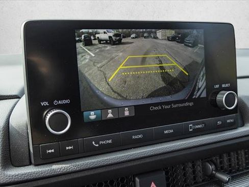 Used 2025 Honda CR-V LX image 18