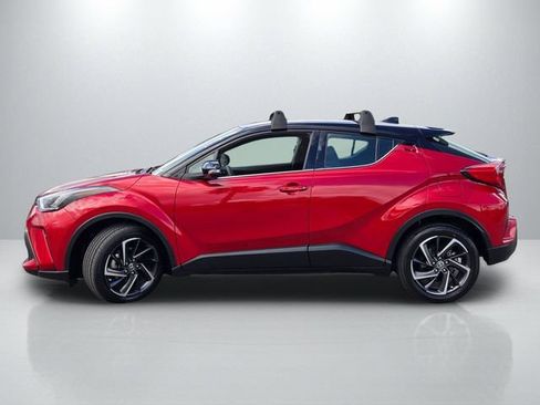 Used 2022 Toyota C-HR Limited FWD image 7