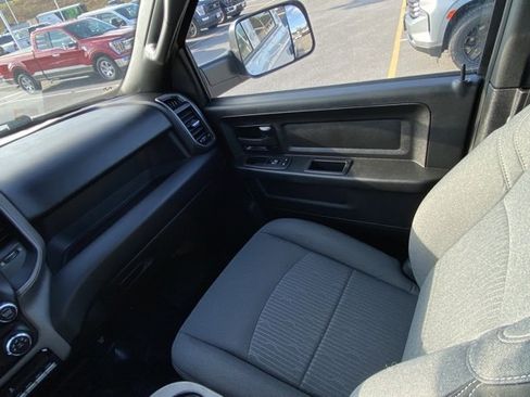 Used 2022 RAM 2500 Tradesman image 24