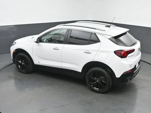 Used 2025 Buick Encore GX Sport Touring FWD image 38