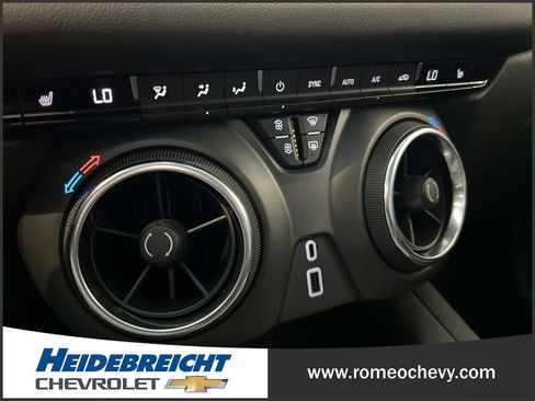 Used 2021 Chevrolet Blazer LT AWD/4WD image 23