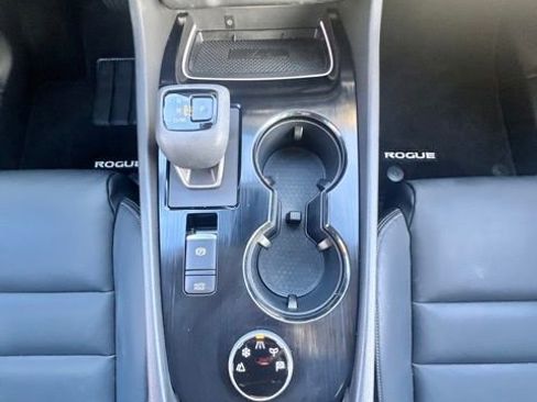 Certified 2024 Nissan Rogue SL image 20
