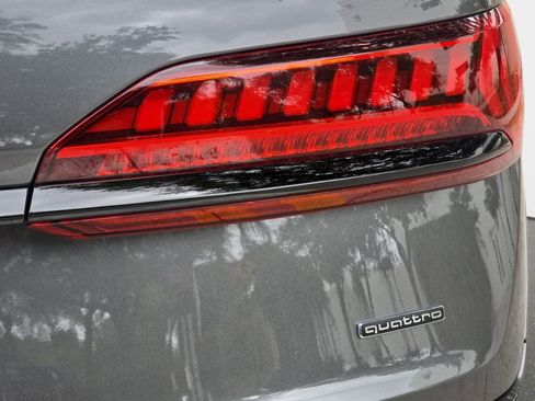 Used 2023 Audi Q7 3.0T Prestige w/ Prestige Package image 30