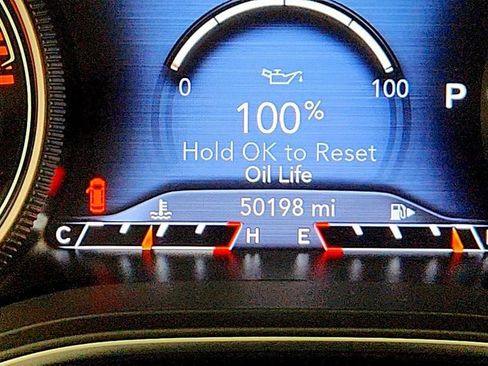 Used 2020 Jeep Cherokee Limited AWD/4WD image 15