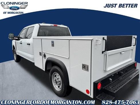 New 2026 Ford F250 XL w/ XL Chrome Package AWD/4WD image 5