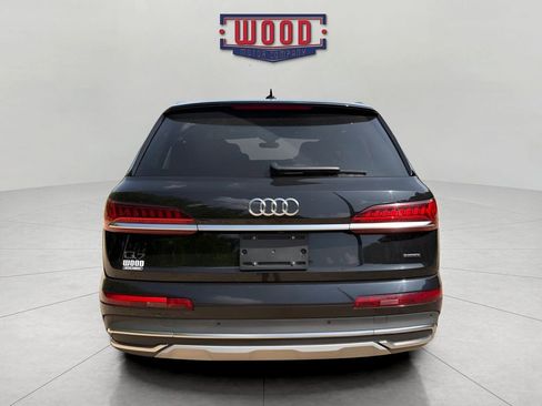 Used 2024 Audi Q7 3.0T Premium Plus AWD/4WD image 3