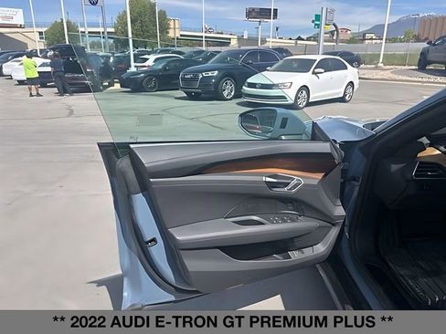 Used 2022 Audi e-tron GT Premium Plus AWD/4WD image 22