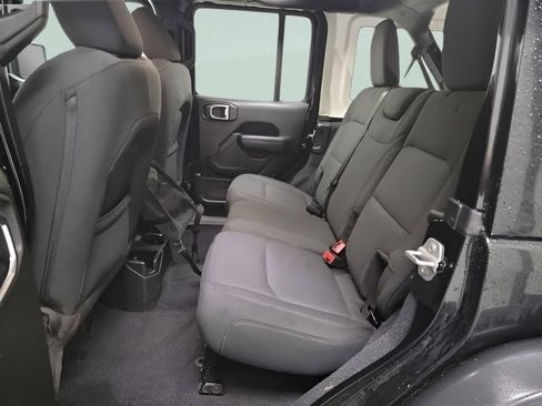 Used 2023 Jeep Wrangler Unlimited Sport AWD/4WD image 28