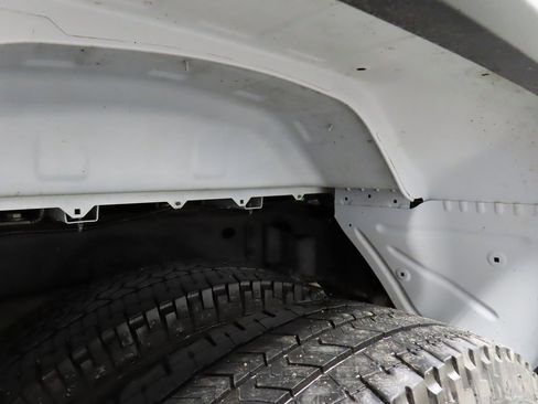 Used 2024 GMC Sierra 3500 Denali image 34