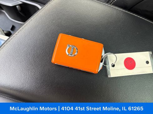 Used 2022 Volvo XC60 B5 Inscription w/ Climate Package image 34