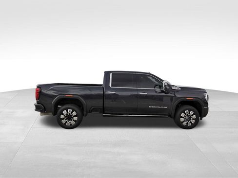 Used 2024 GMC Sierra 2500 Denali w/ Denali Reserve Package AWD/4WD image 5