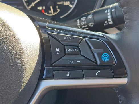 Used 2022 Nissan Altima 2.5 SV w/ SV Premium Package image 34