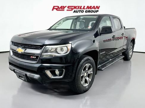 Used 2015 Chevrolet Colorado Z71 AWD/4WD image 3