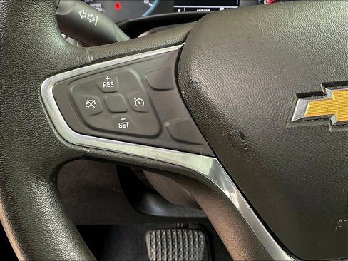 Used 2018 Chevrolet Equinox LT FWD image 11