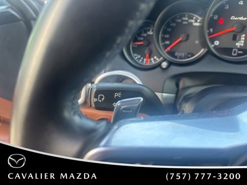 Used 2018 Porsche Cayenne Turbo AWD/4WD image 15