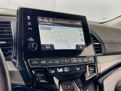 Used 2023 Honda Odyssey Touring image 13