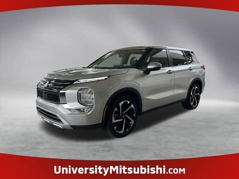 Used 2024 Mitsubishi Outlander SE FWD image 1