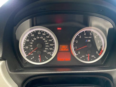 Used 2011 BMW M3 Coupe RWD image 17