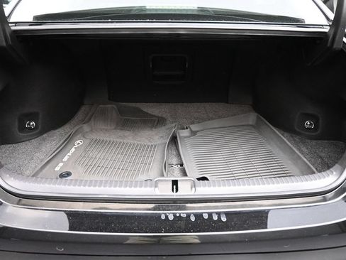 Used 2022 Lexus ES 350 F Sport w/ Accessory Package FWD image 20