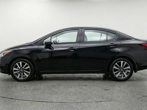 Used 2025 Nissan Versa SV image 5