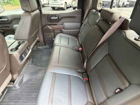 Used 2020 GMC Sierra 1500 Denali w/ Denali Ultimate Package AWD/4WD image 31