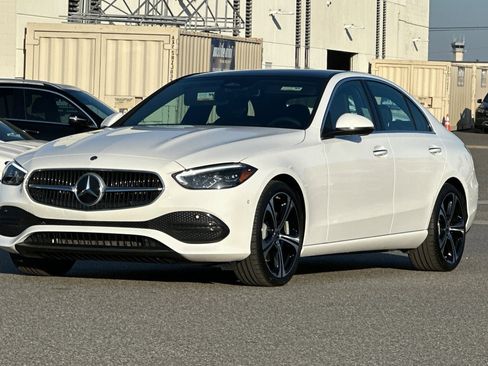 Certified 2025 Mercedes-Benz C 300 Sedan image 8