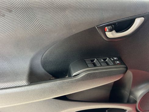 Used 2012 Honda Fit image 12