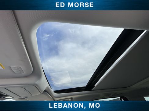 Used 2025 Ford Expedition Active AWD/4WD image 18