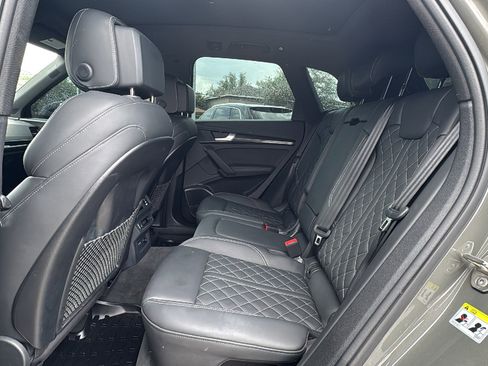 Used 2024 Audi SQ5 Prestige image 15