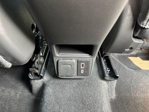 Used 2023 Buick Encore GX Essence w/ Experience Buick Package AWD/4WD image 26