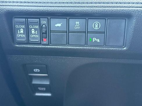 Used 2021 Honda Odyssey Touring image 16