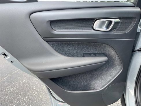 New 2026 Volvo XC40 B5 Plus w/ Protection Package Premier image 18