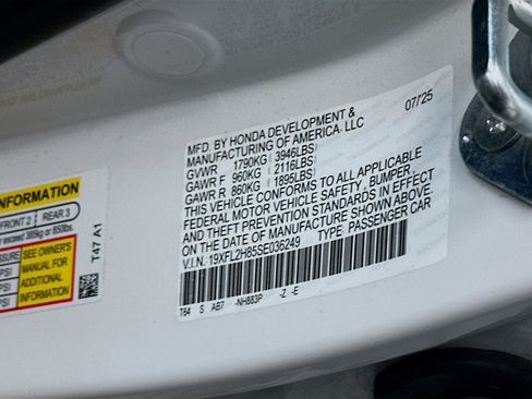 Used 2025 Honda Civic Sport image 12