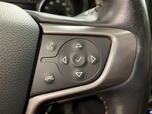 Used 2022 GMC Terrain AT4 w/ Infotainment Package II AWD/4WD image 16