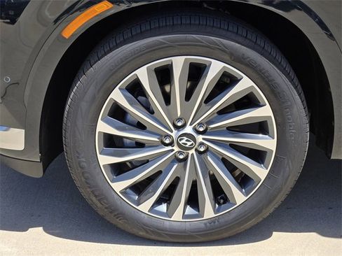 Used 2025 Hyundai Palisade Calligraphy image 7