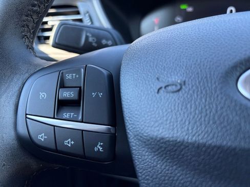 Used 2023 Ford Escape Active image 16