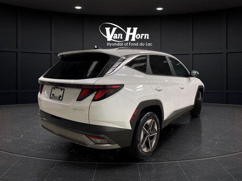 New 2026 Hyundai Tucson SEL image 3