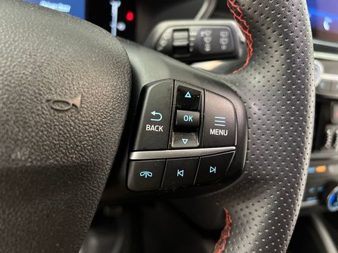 Used 2023 Ford Escape ST-Line FWD image 46