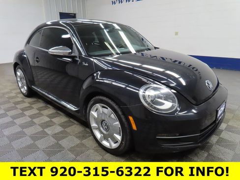 Used 2013 Volkswagen Beetle 2.5 Fender FWD image 3