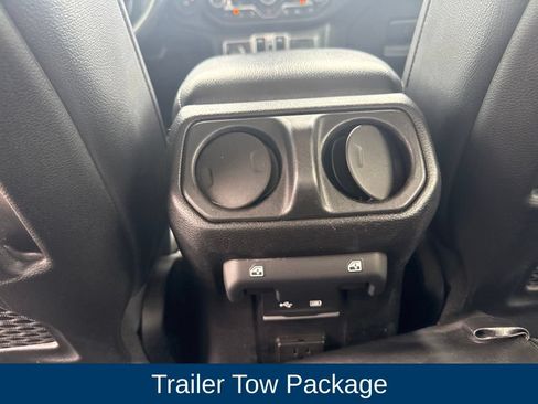 Used 2020 Jeep Gladiator Rubicon AWD/4WD image 22