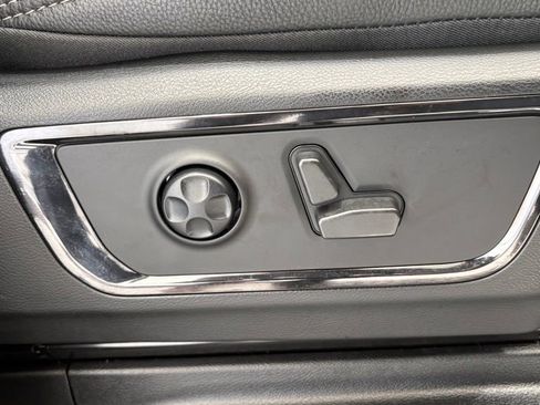 Used 2022 RAM 1500 Limited w/ Night Edition AWD/4WD image 24